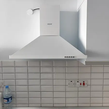 Abelia Luex Residans * Boghaz