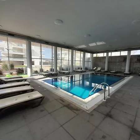 Abelia Luex Residans