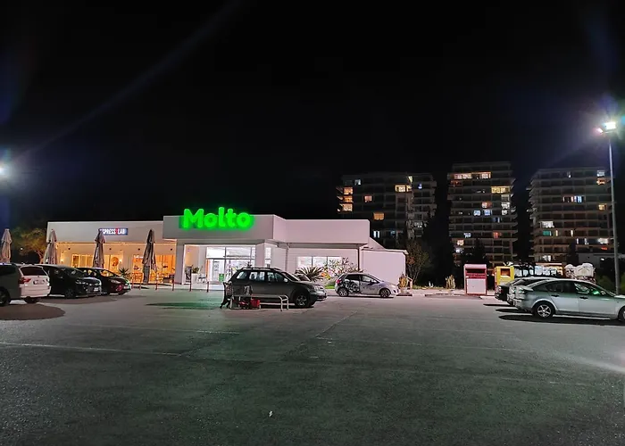 Abelia Luex Residans